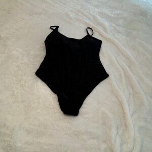 Black One Piece Swim Suit With Built In Bra Size XL NWOT